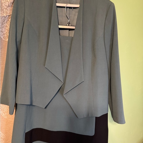 Nine West Women's Jacket and Skirt Dress Suit Size 12 - Picture 7 of 8